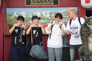 修学旅行先は生徒たちが話し合いで決めます。2025年は沖縄へ！