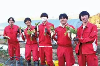 農作業には、必ず誰にでも活躍できる役割があります！