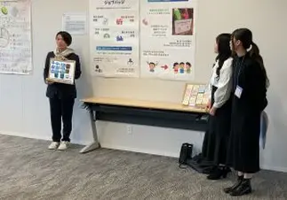 「教育と探究社」の探究学習プログラムを活用し、実際の企業が抱えている課題へのアイデアを考えたり、大きな視点で社会課題を捉えて解決策を練ったりする特別活動に取り組み、「クエストカップ」にも積極的に挑戦！