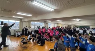 ☆文化祭☆令和７年度から生徒の希望で開催！各クラスや部活動で企画を出し、みんなで楽しめる行事です！これからもっと拡大予定！