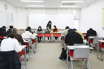 本校ならではの４つ（友だち、学習、進路、メンタ ル）のサポート体制！