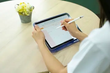 レポートはタブレットで解答送信