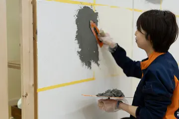 DCM（株）と連携したホームクラフトコース。