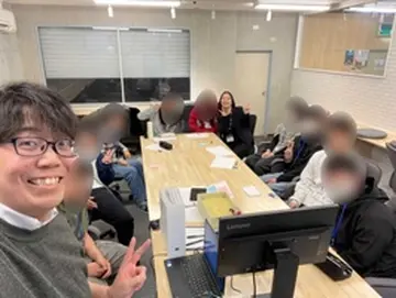 新入生とゲーム大会を楽しみました