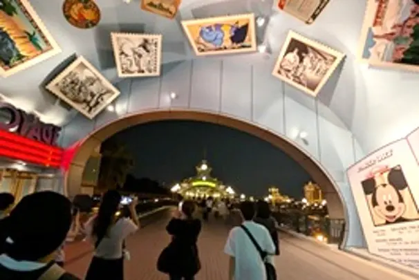 校外学習、学園祭、レクレーションなど行事もたくさん！参加については任意です。