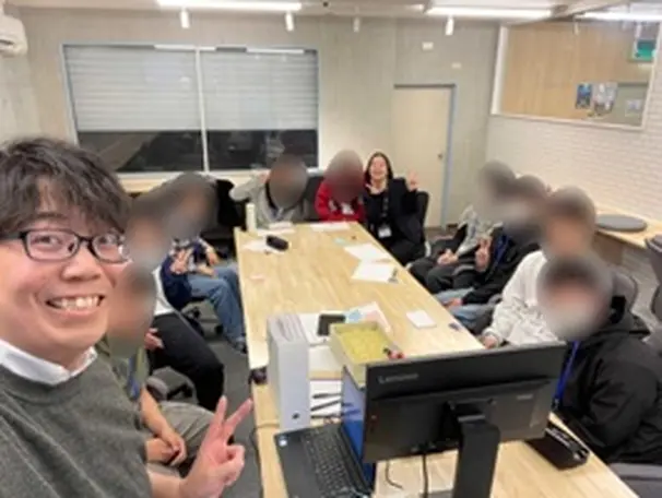 新入生とゲーム大会を楽しみました