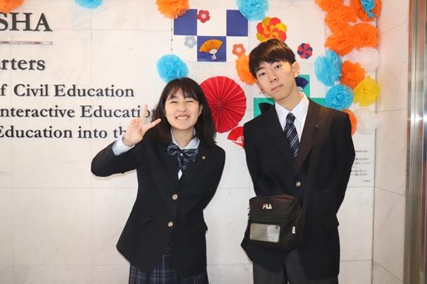 人気の制服　アレンジもOK