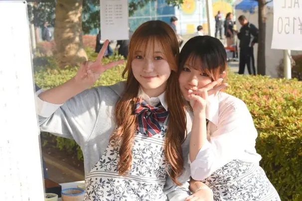 やりたいこと、とことん！選択授業「ゼミ」、部活動・同好会など、多彩な活動を通じて仲間とのつながりや新しい挑戦を応援しています。